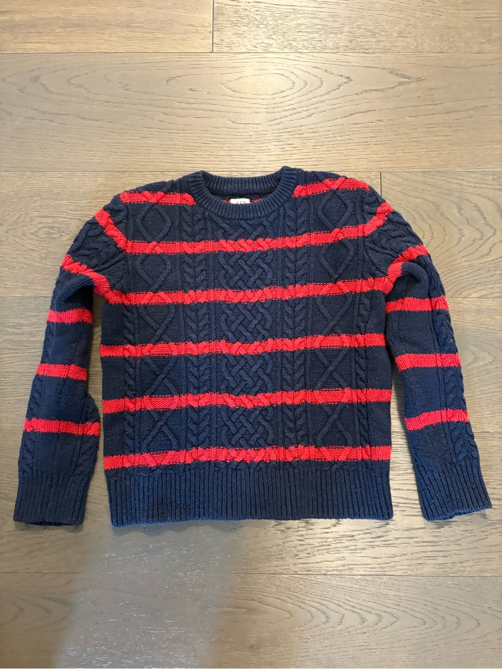 Gap kids red/blue cable knit sweater sz 10 EUC ret $79